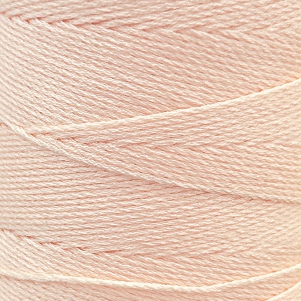 Chaine Trame-100% Tencel Lyocell Yarn | 2.8 Nm in #1 Black ()
