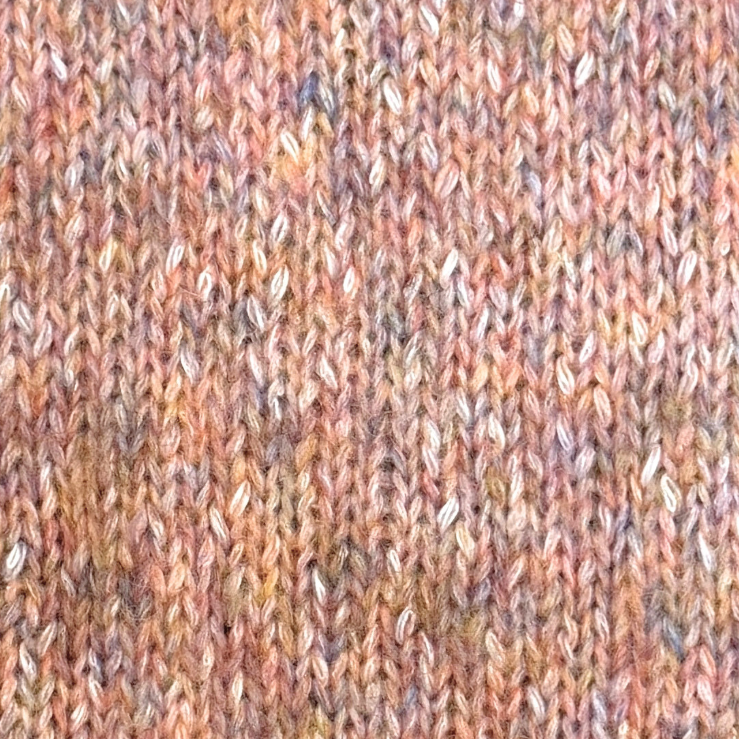 Coral Pink Tweed Wool Blend Yarn
