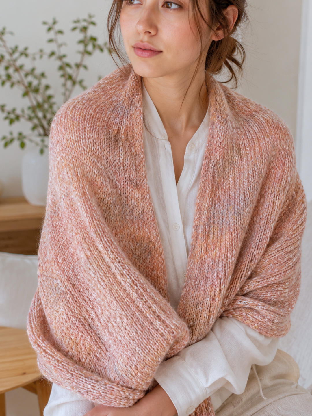 Coral Pink Tweed Wool Blend Yarn