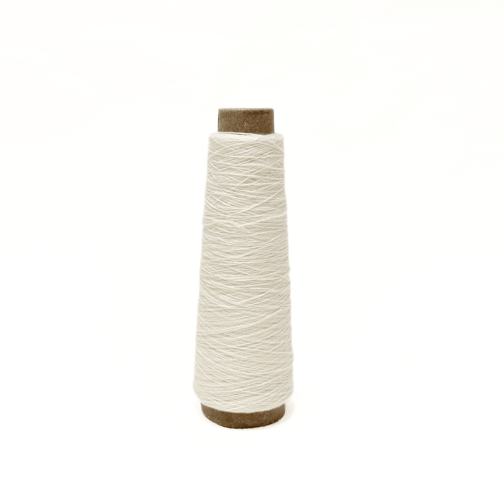 Chaine Trame-Cashmere Wool Blend Yarn in Y01 Soft Ivory ()