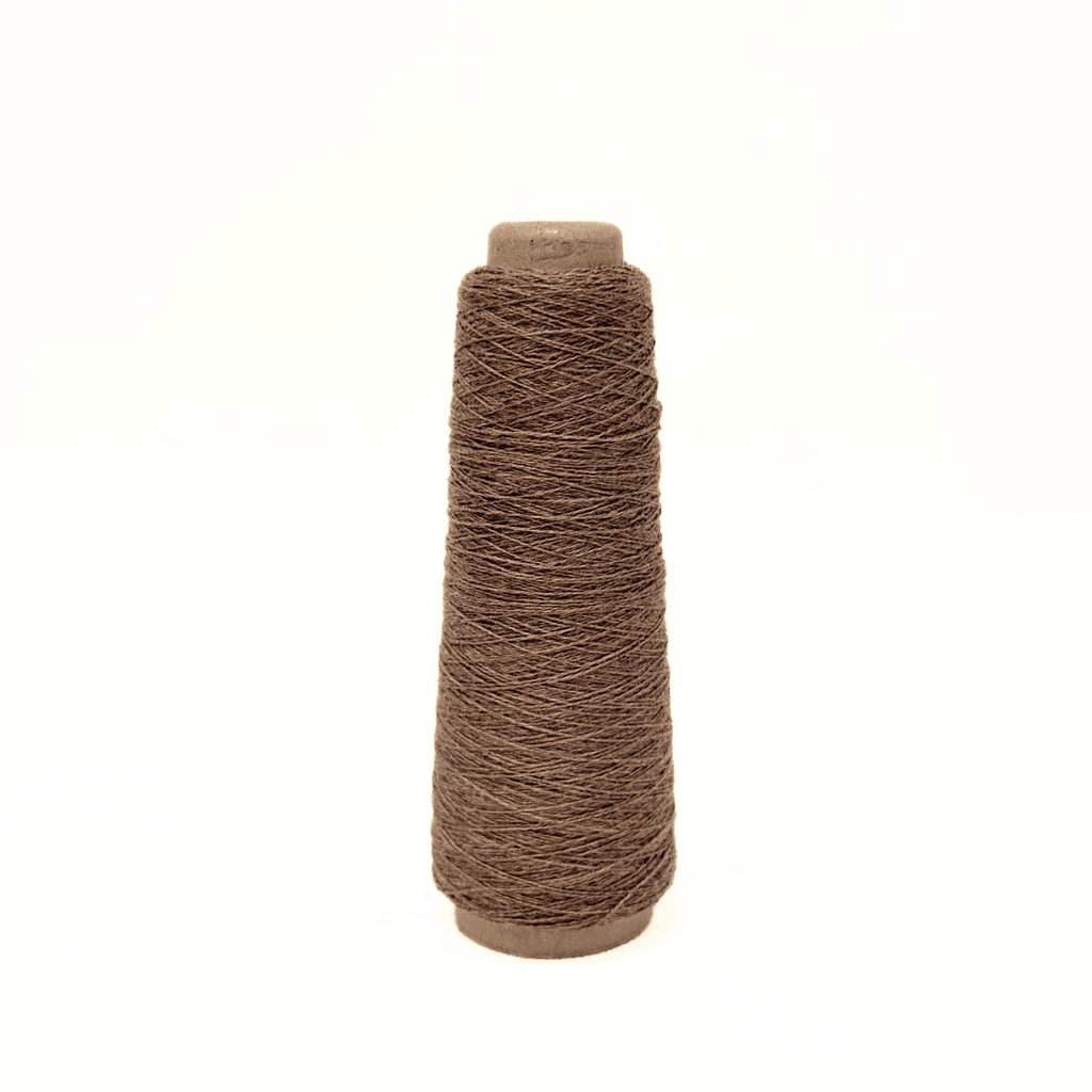 Chaine Trame-Cashmere Wool Blend Yarn in Y01 Soft Ivory ()