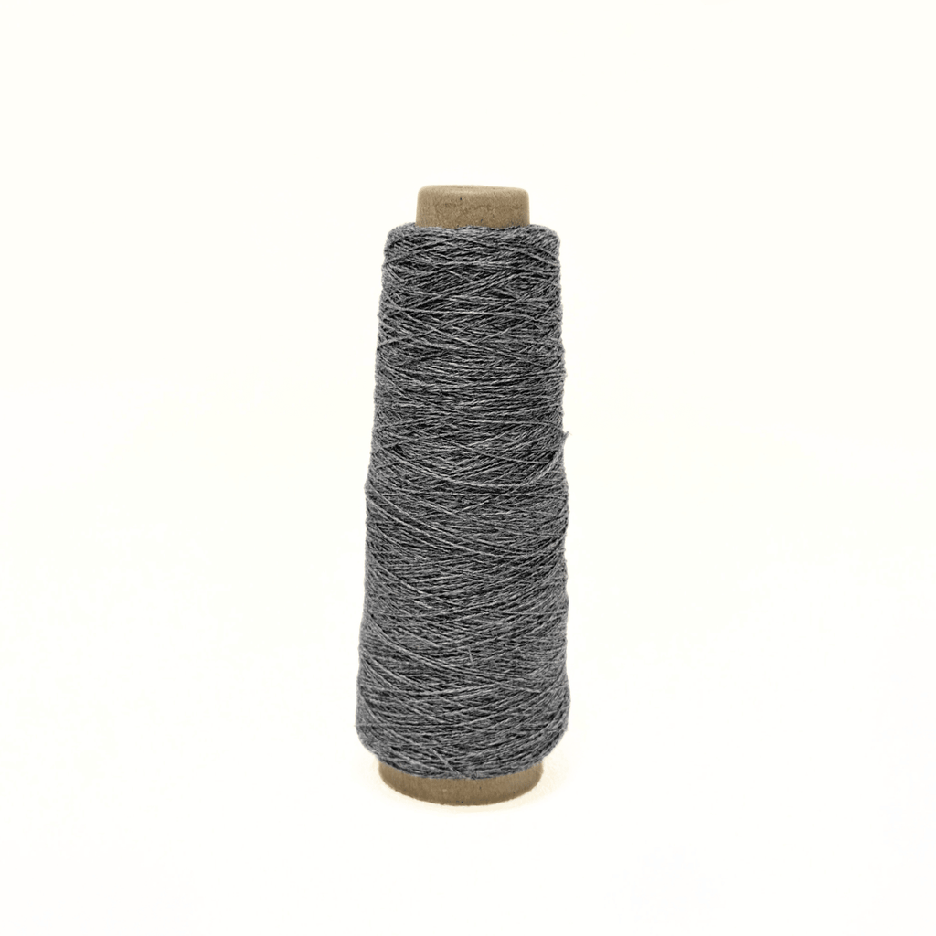 Chaine Trame-Cashmere Wool Blend Yarn in Y01 Soft Ivory ()