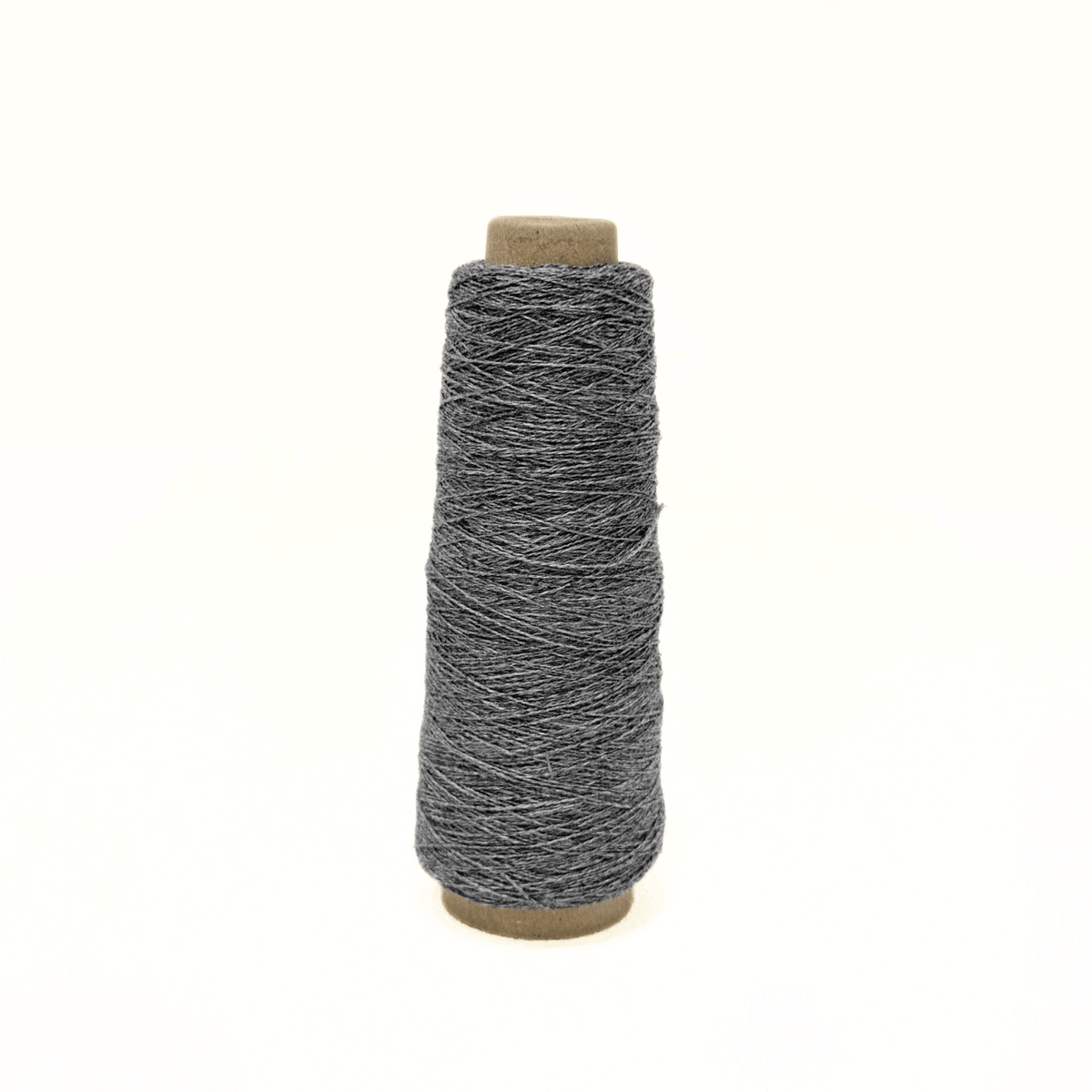Chaine Trame-Cashmere Wool Blend Yarn in Y01 Soft Ivory ()
