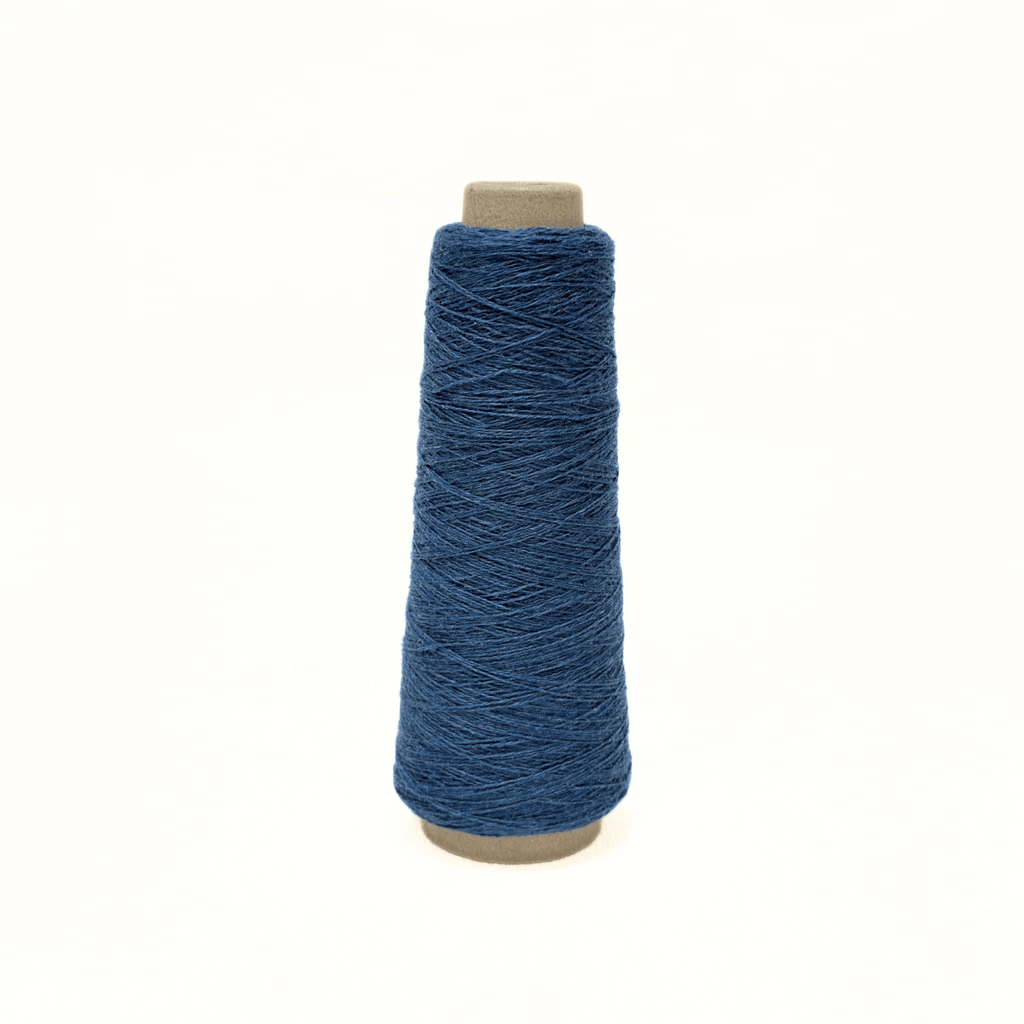 Chaine Trame-Cashmere Wool Blend Yarn in Y01 Soft Ivory ()