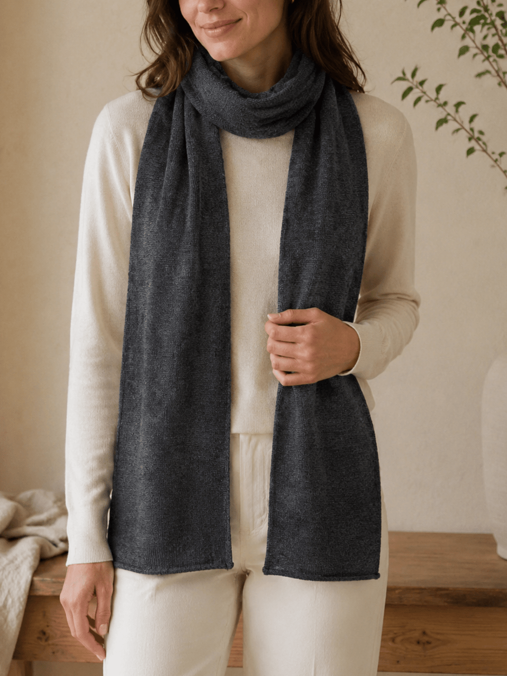 Chaine Trame-Cashmere Wool Blend Yarn in Y01 Soft Ivory ()