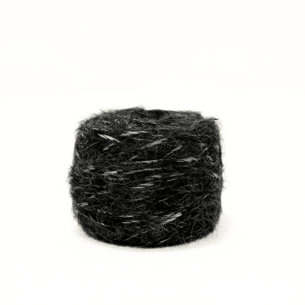 Chaine Trame-Charcoal Tweed Wool Blend Yarn in 50g ()