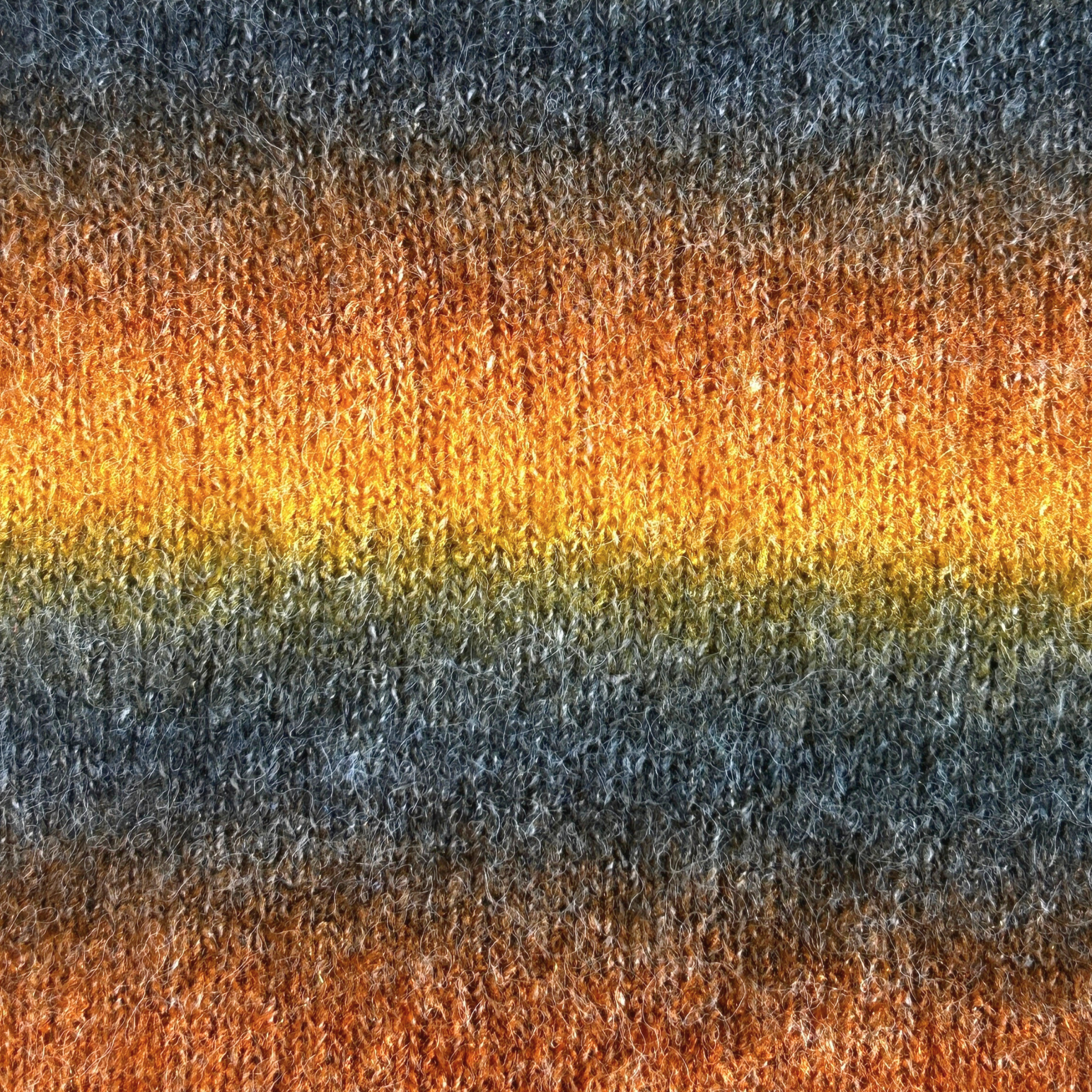 Chaine Trame - Cinder Glow | Hand - dyed Gradient Mohair Wool Yarn in 50g ()