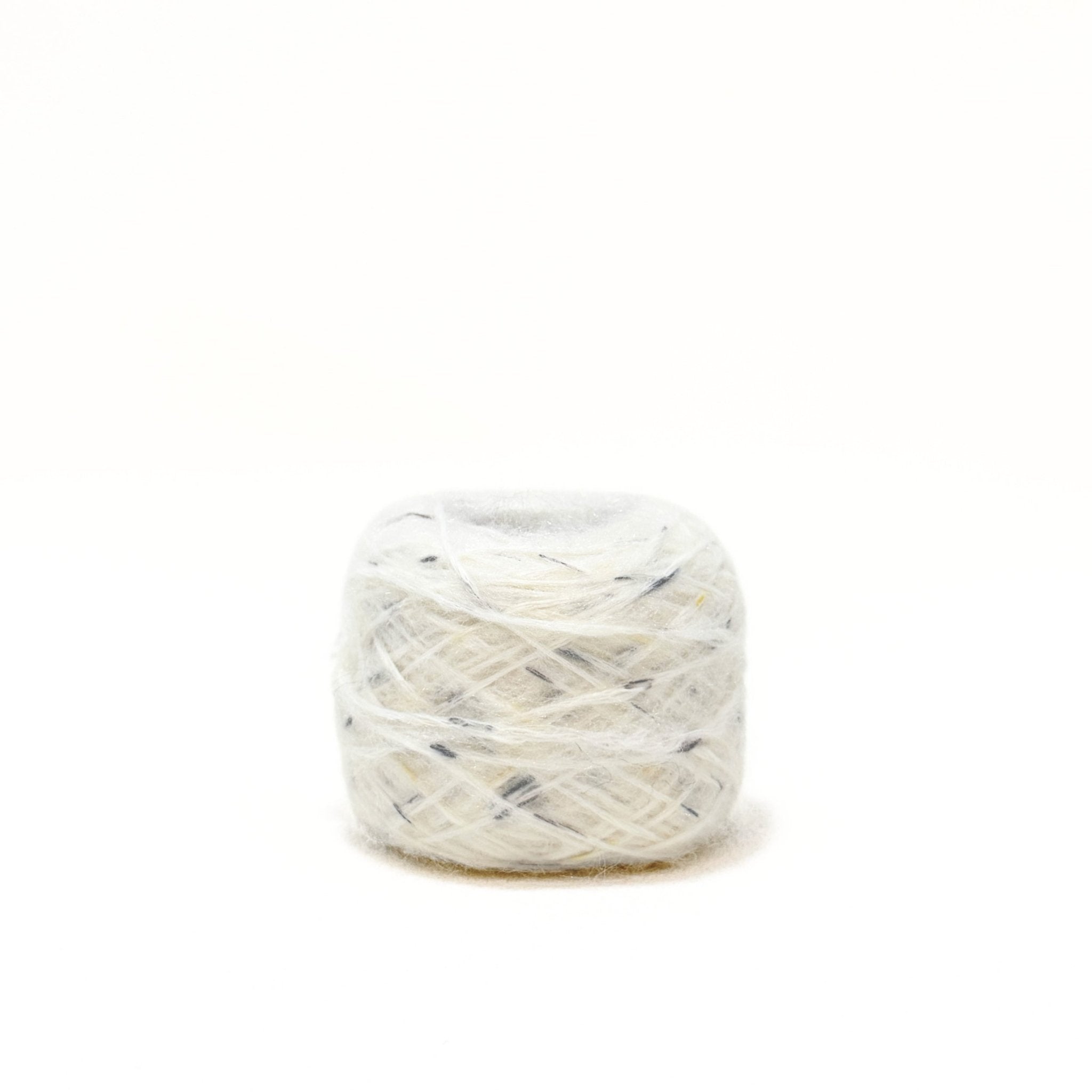 Chaine Trame-Cream Tweed Wool Blend Yarn in 50g ()