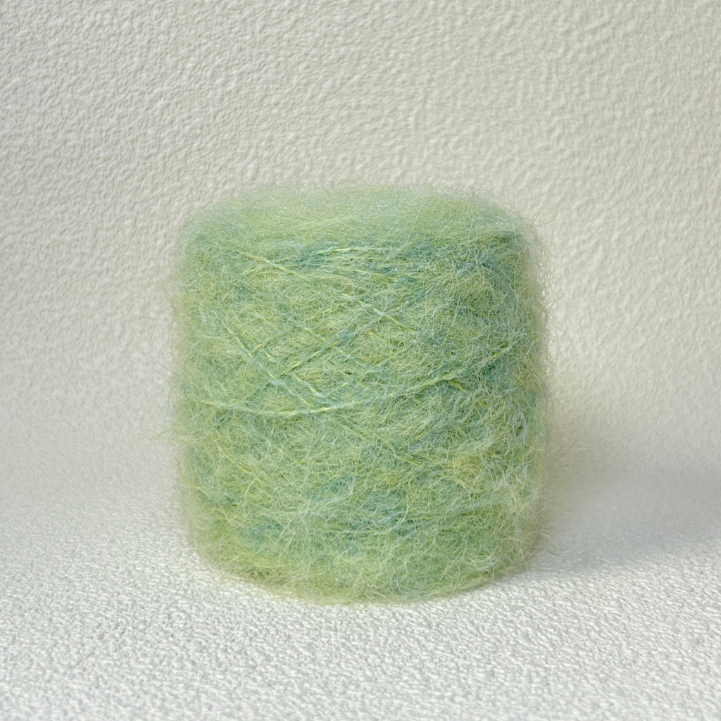 Chaine Trame - Premium Wool Mohair Yarn in H01 White ()