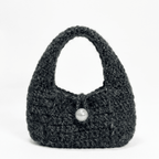 Chaine Trame - Textured Wool Wristlet Bag Crochet Kit in White ()