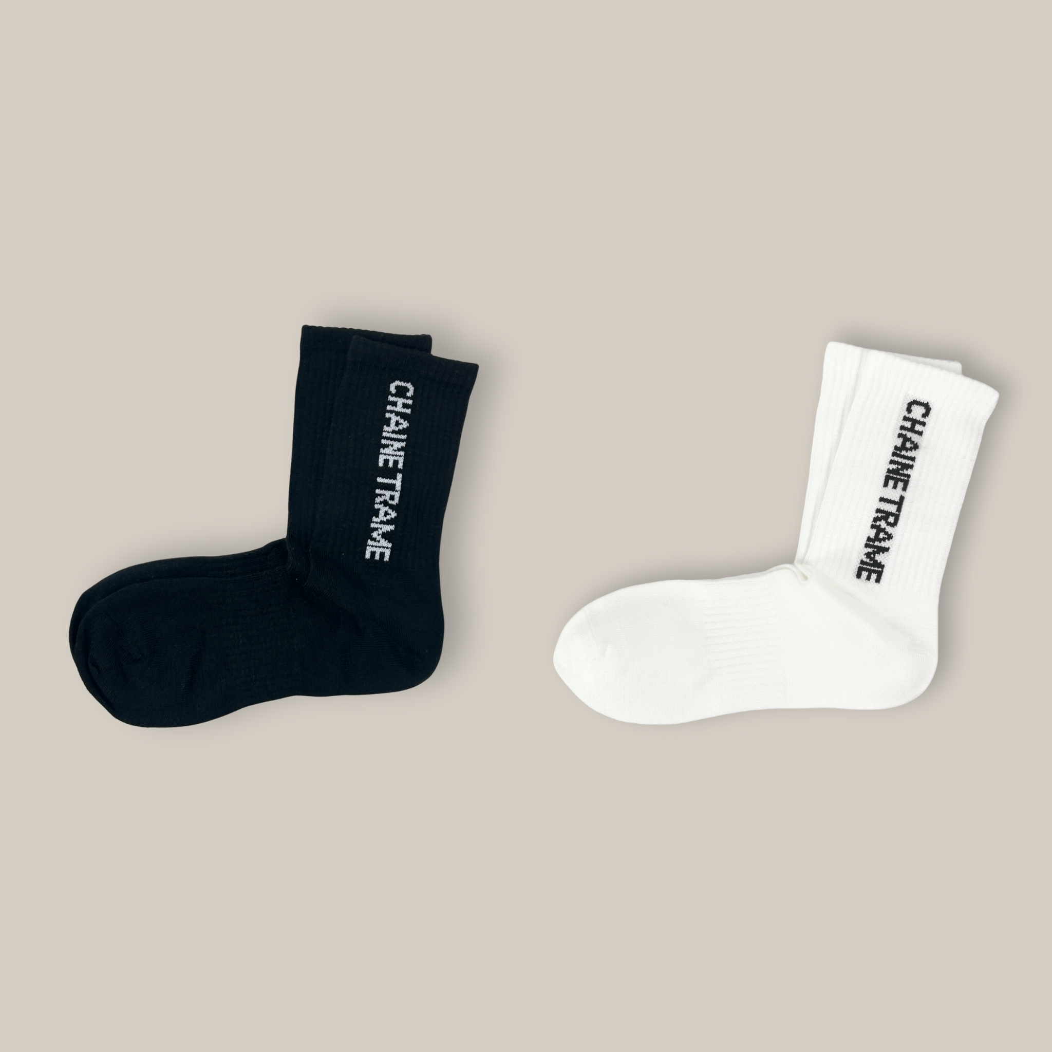 Chaine Trame - Unisex Lyocell Crew Socks in White ()